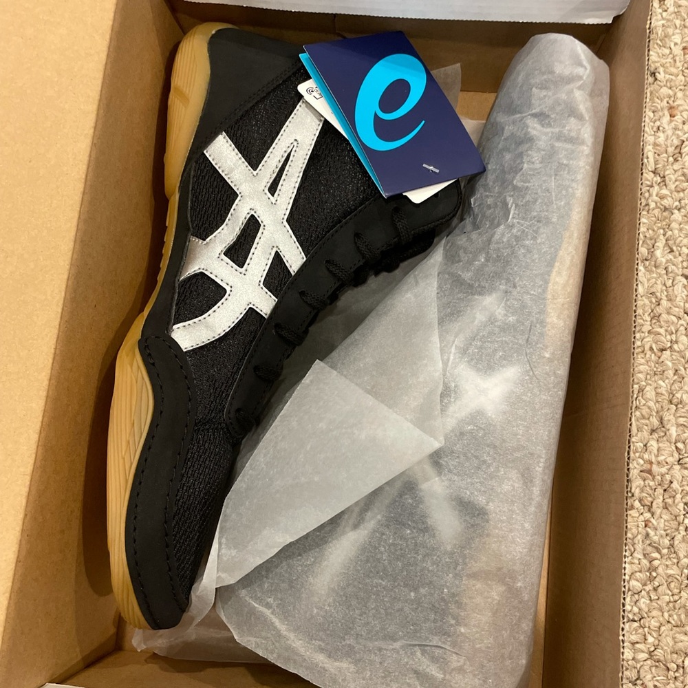 Asics Matflex 5 Men’s Sz 11 Black/Silver